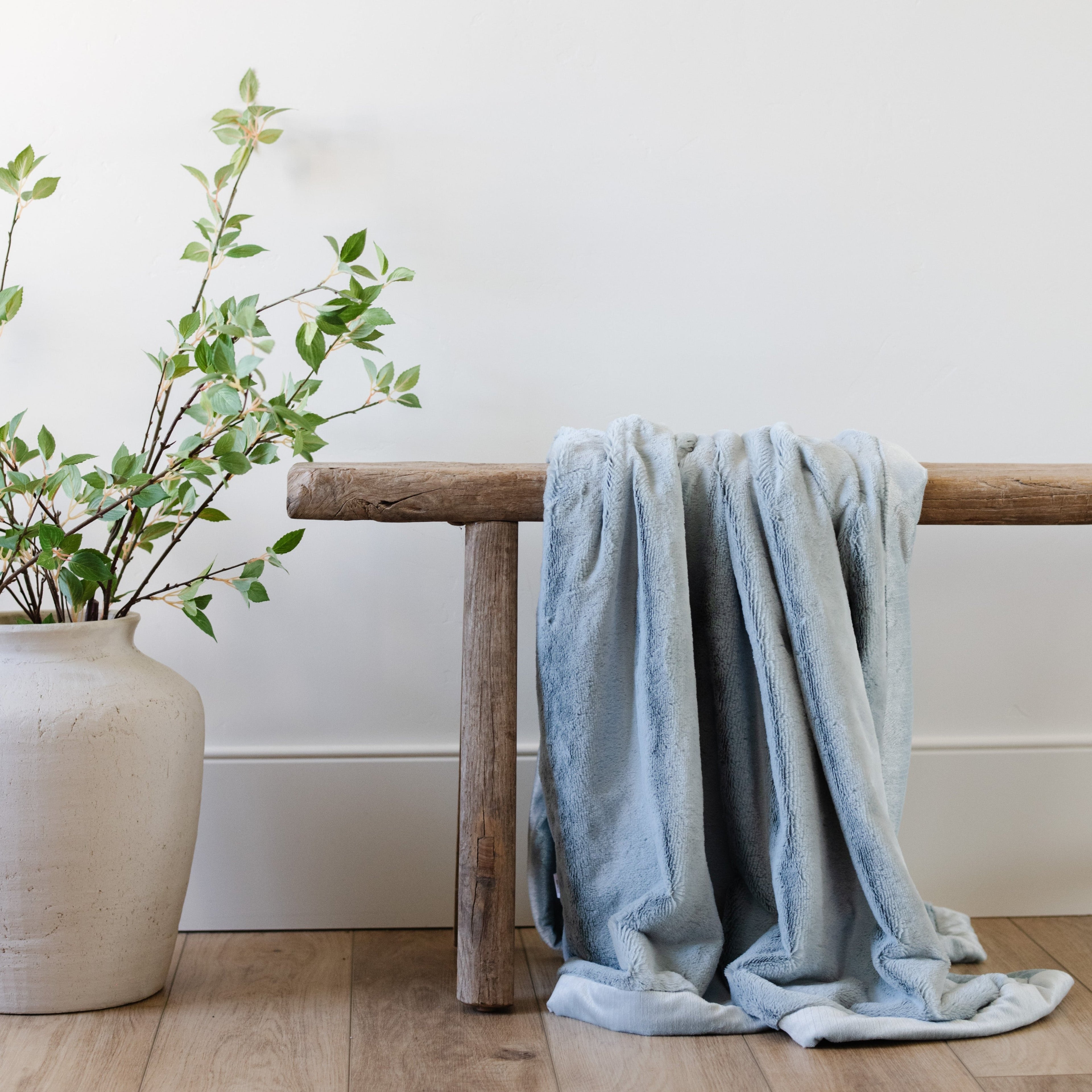 Lush Toddler Blankets by Saranoni