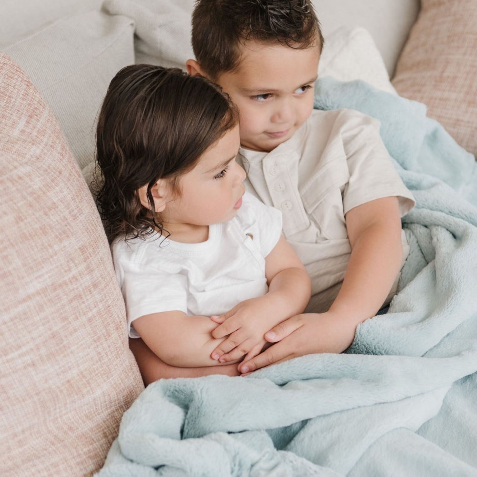 Lush Receiving Blanket 30x40 Inch by Saranoni