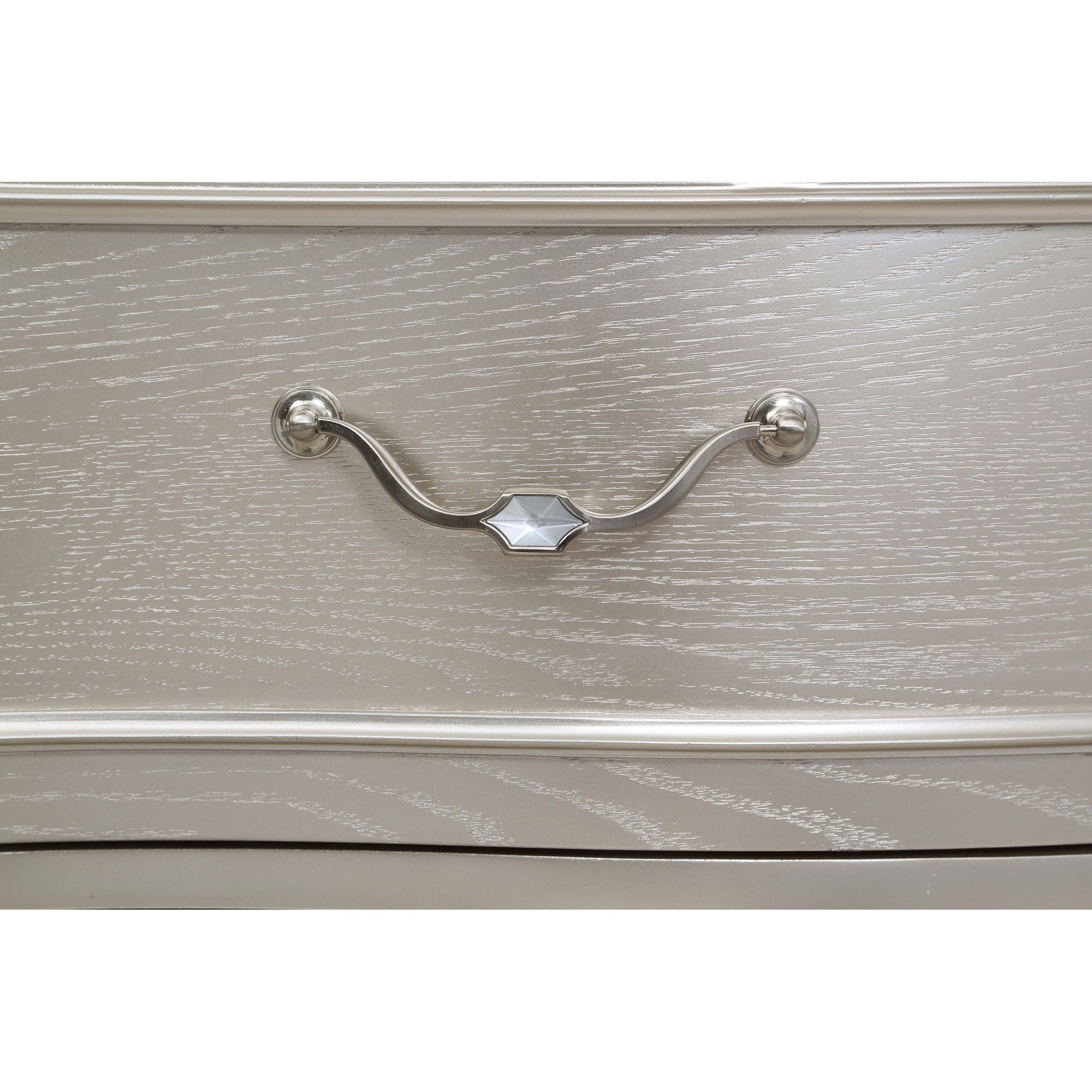 Katerina - 9 Drawer Dresser With Removable Jewelry Tray - Oak