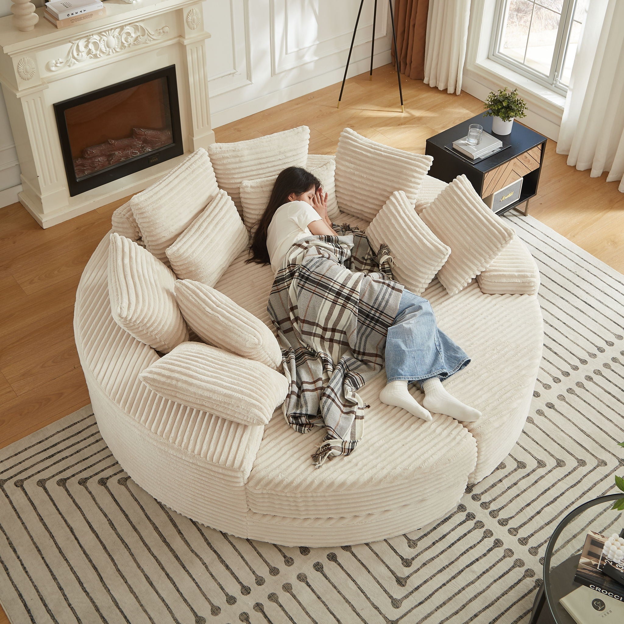 Round Oversized Sofa Bed With 5 Throw Pillows