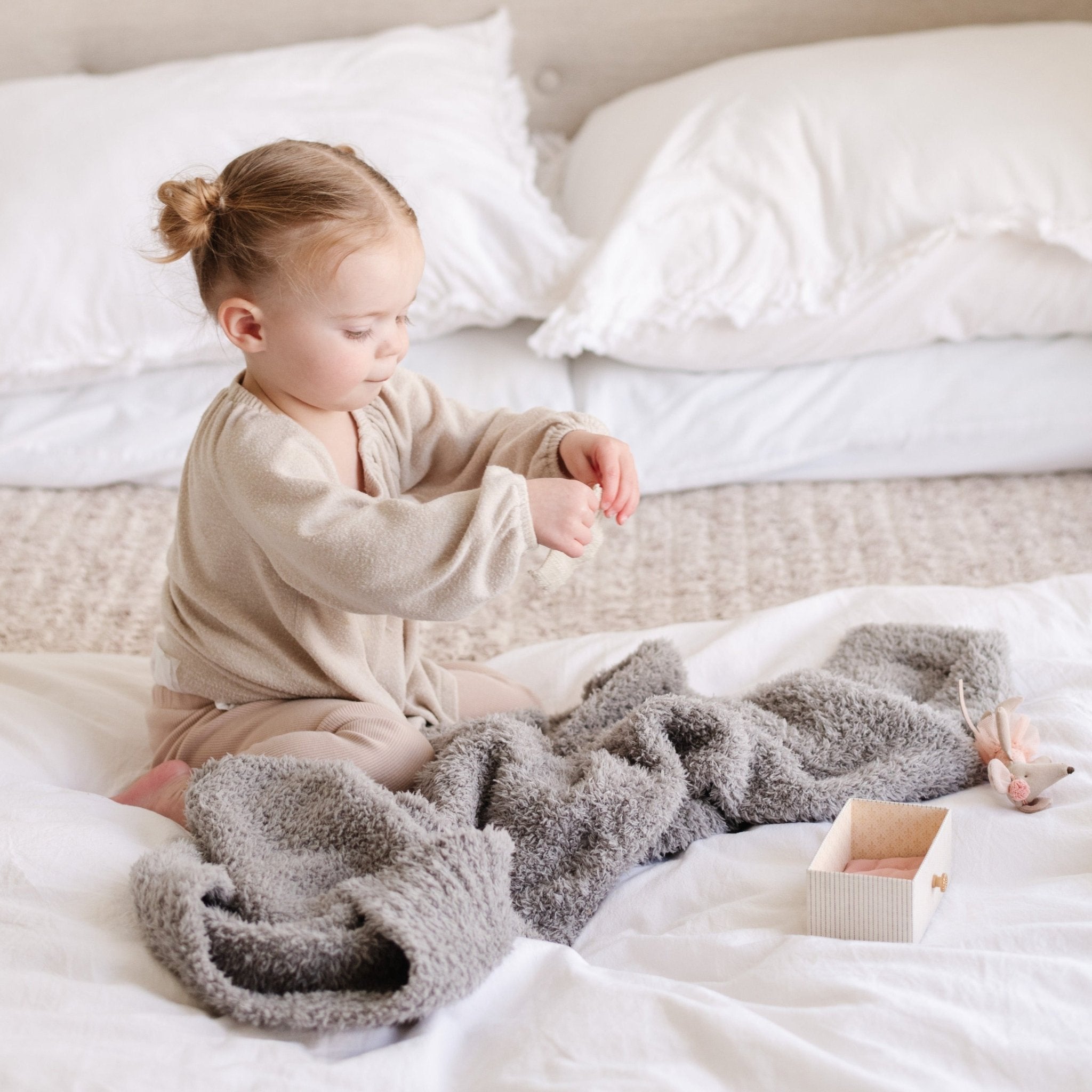 Bamboni® Receiving Blanket 30" x 40" Bamboo Rayon Blend