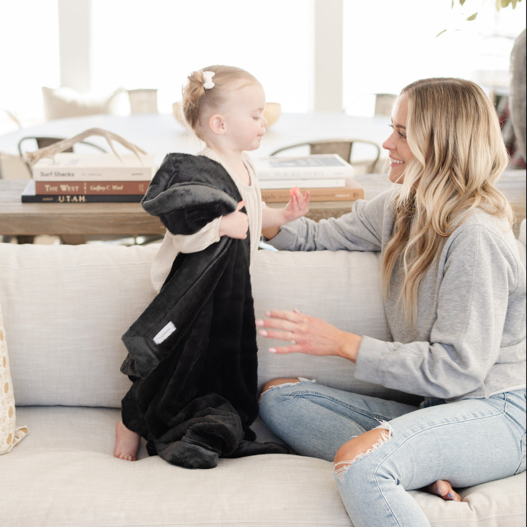 Lush Receiving Blanket 30x40 Inch by Saranoni
